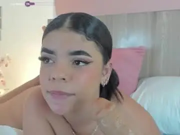 Kenia28_  live sex cam