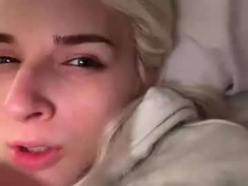 Kikig535  live sex cam