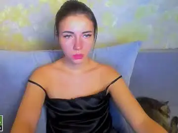 Kira_moon_1  live sex cam