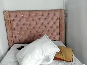 Laura_hotties  live sex cam