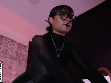 Lia_owo  live sex cam