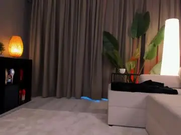 Lunamuze  live sex cam