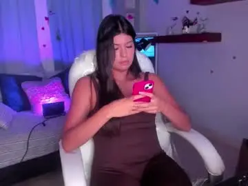 Miadlucca  live sex cam