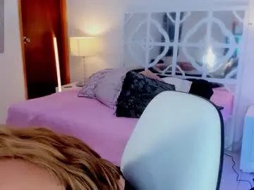 Mikaelastonne  live sex cam