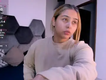 Mikaelastonne  live sex cam