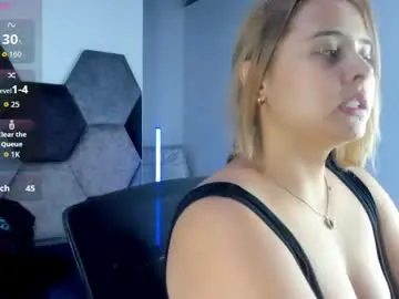 Mikaelastonne  live sex cam