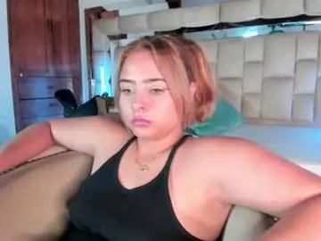 Mikaelastonne  live sex cam
