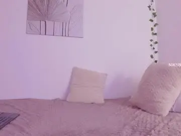 Nicolle_swt  live sex cam