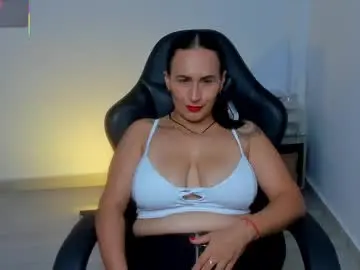 Sara_charmy  live sex cam