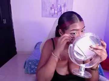 Tyna_brown  live sex cam