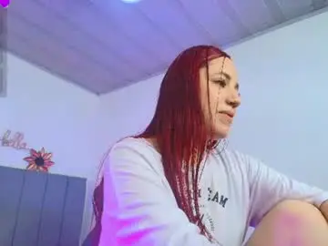 Anne_tay1  live sex cam