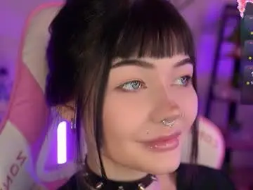 Babyroxynill  live sex cam