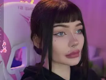 Babyroxynill  live sex cam