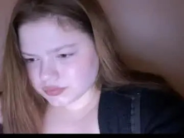 Darina_wilson  live sex cam