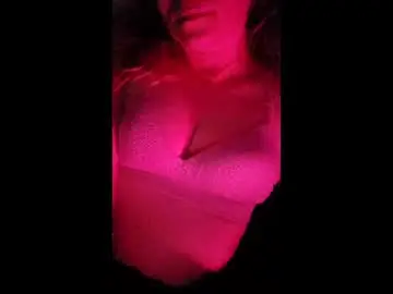 Desiree666999  live sex cam