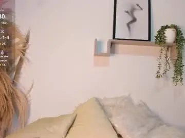 Emi_carter  live sex cam