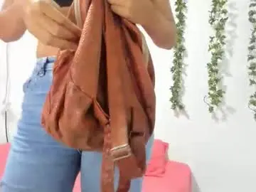 Hozmi_hot69  live sex cam
