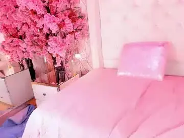 Iriis_tai  live sex cam