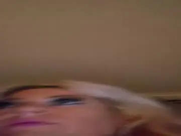 Lexabone  live sex cam