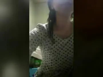 Natsumi1230  live sex cam