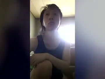 Natsumi1230  live sex cam