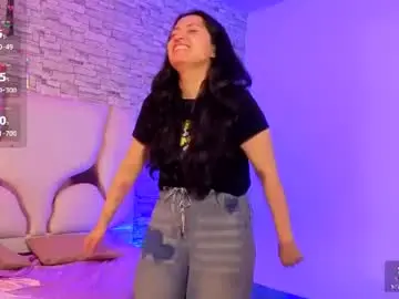 Oliviapearl_tay  live sex cam