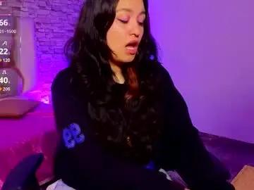 Oliviapearl_tay  live sex cam