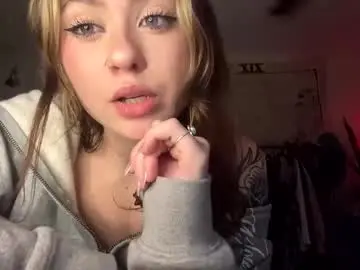 Peachesncreampiezz  live sex cam