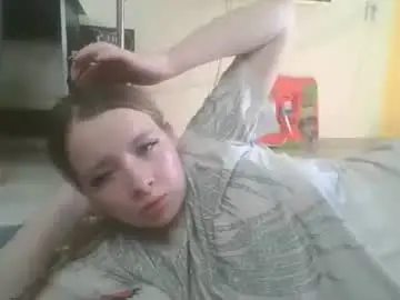 Universeemily  live sex cam