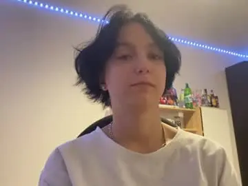 Alveragittler  live sex cam