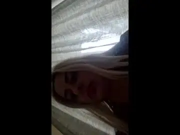 Evelynne8751  live sex cam