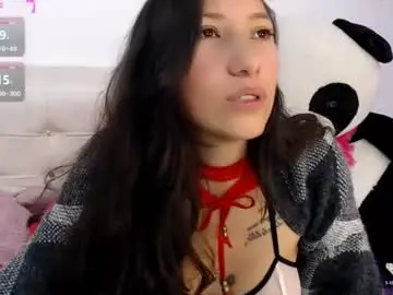 Ggemma3  live sex cam