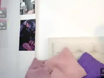 Ggemma3  live sex cam