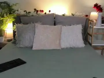 Hotstellaa  live sex cam