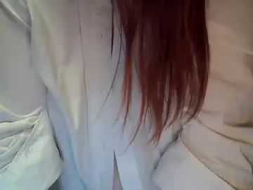 Julia1205  live sex cam