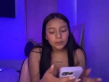 Kimmi_foxy  live sex cam