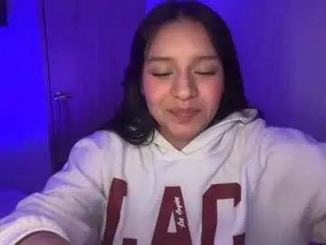Kimmi_foxy  live sex cam