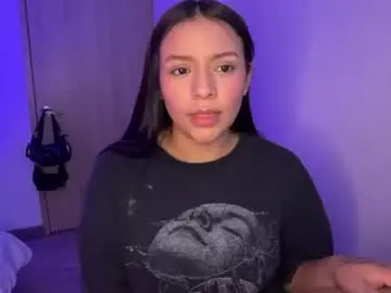 Kimmi_foxy  live sex cam