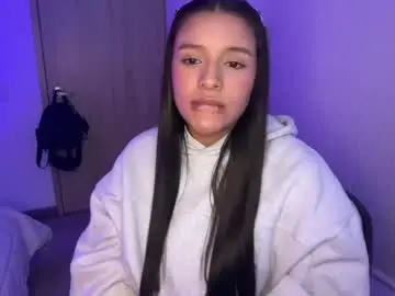 Kimmi_foxy  live sex cam
