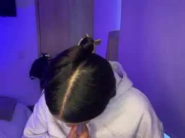 Kimmi_foxy  live sex cam