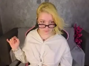Lollybunnyy  live sex cam
