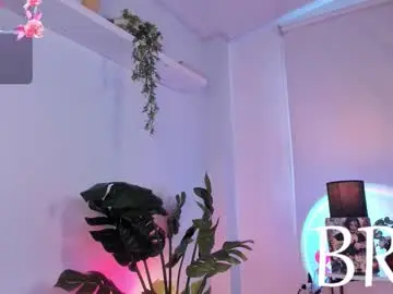 Purplemoon_1  live sex cam