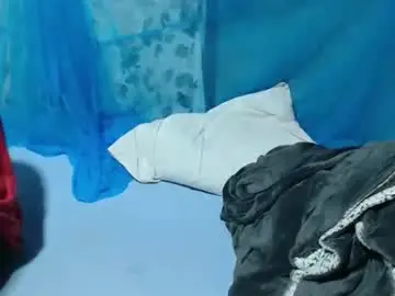 Skylla07  live sex cam