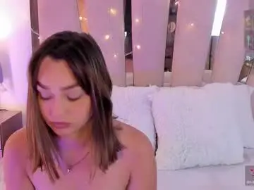 Sofycutee  live sex cam