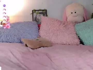 Stephanie_golden  live sex cam