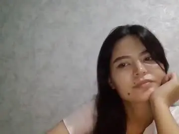 Velvetraee  live sex cam