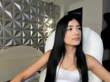 Zoerouse_  live sex cam