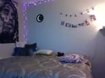 Allhailmwah  live sex cam