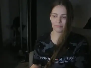 Annadiamond1  live sex cam