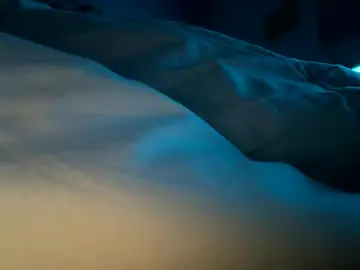 Caroisback  live sex cam